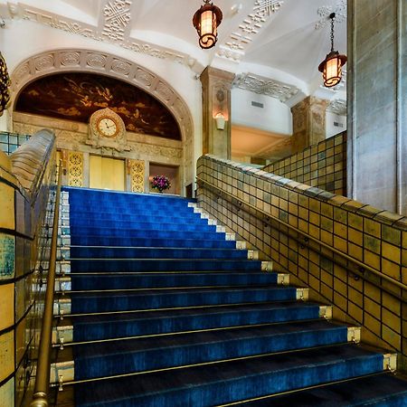 Hotel New Grand Yokohama  Eksteriør bilde The staircase